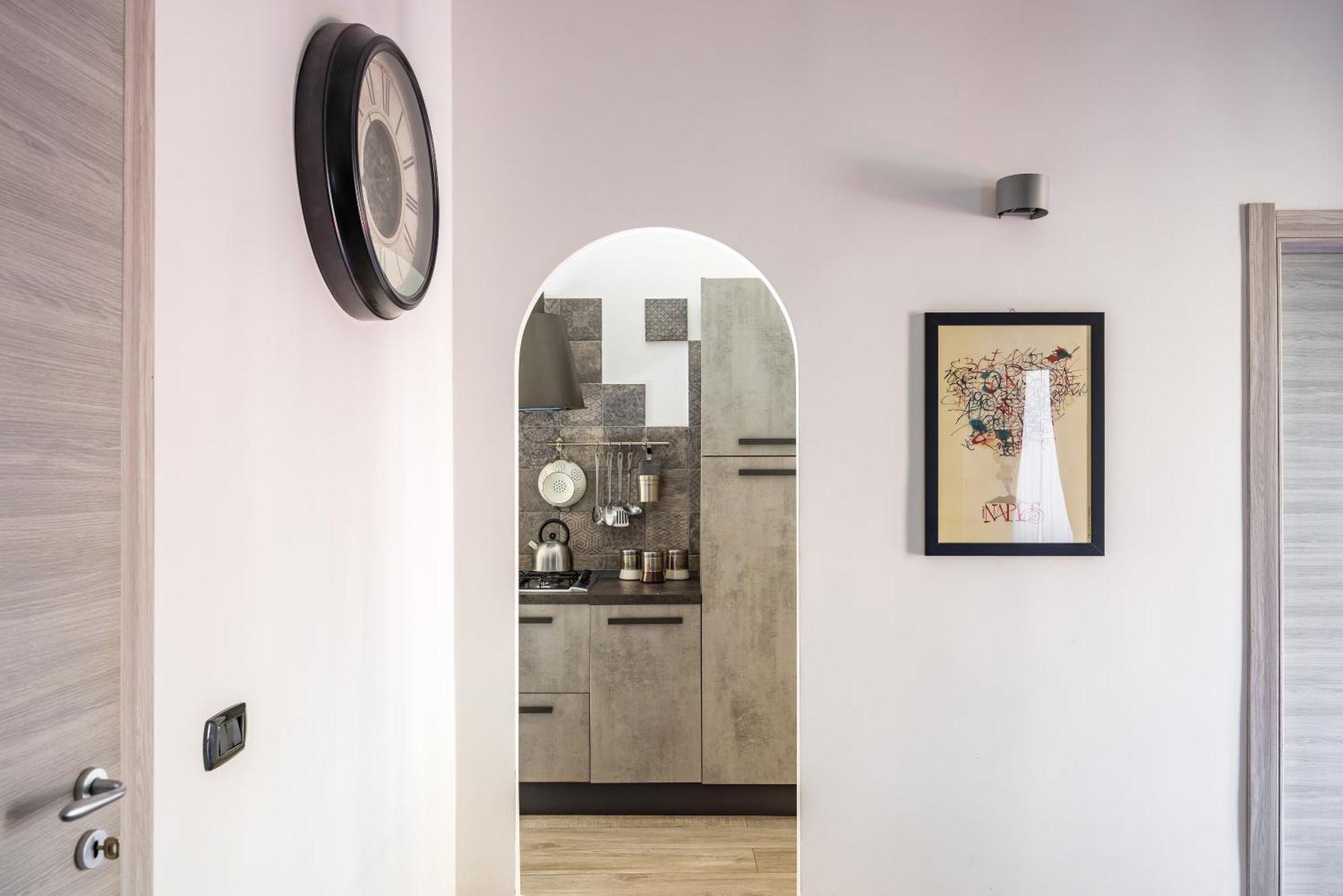 Palazzo Mormando - Modern Apartment เนเปิลส์ ภายนอก รูปภาพ