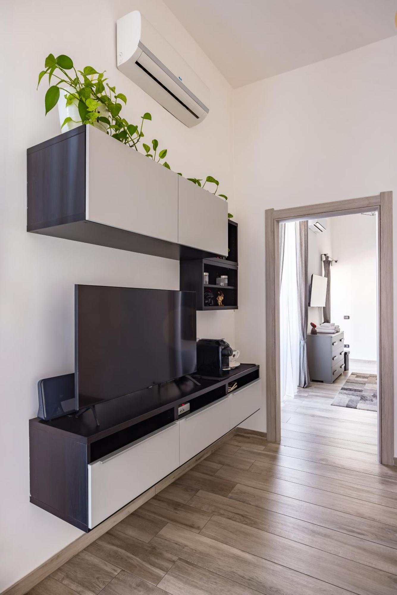 Palazzo Mormando - Modern Apartment เนเปิลส์ ภายนอก รูปภาพ
