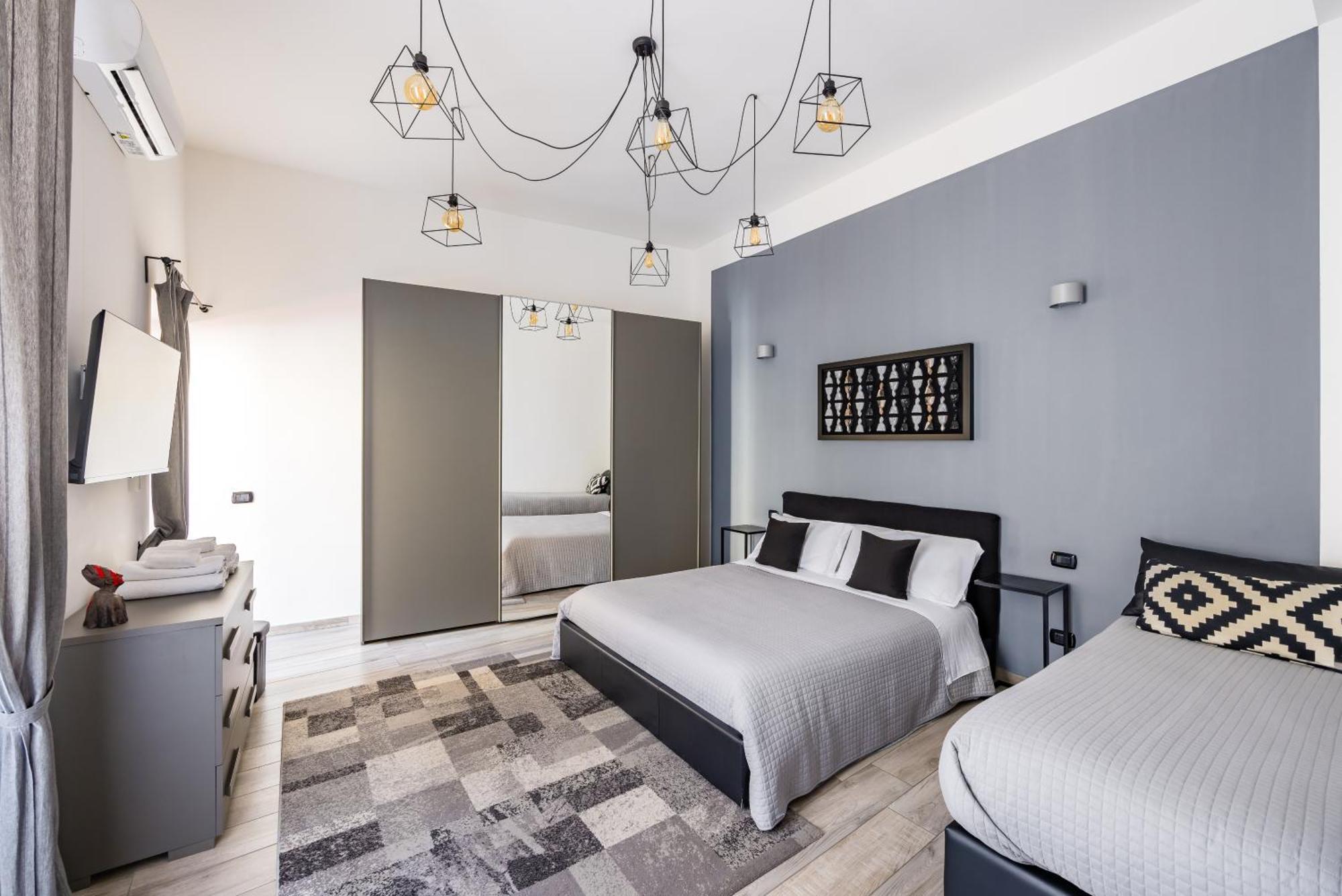 Palazzo Mormando - Modern Apartment เนเปิลส์ ภายนอก รูปภาพ